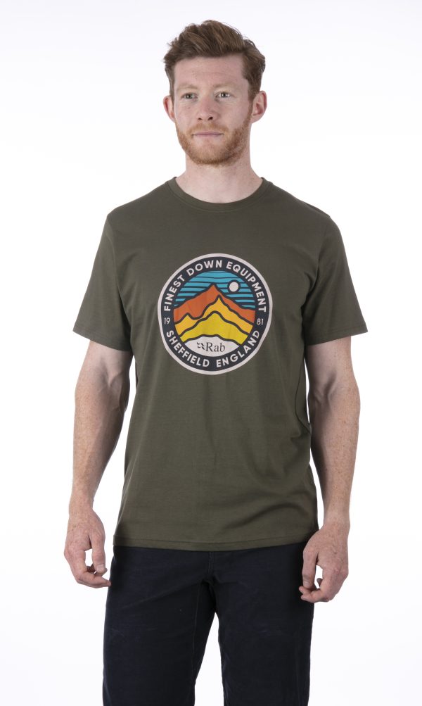 Rab Stance Peaks je pohodlné, bavlněné triko pro všechny milovníky Rabu