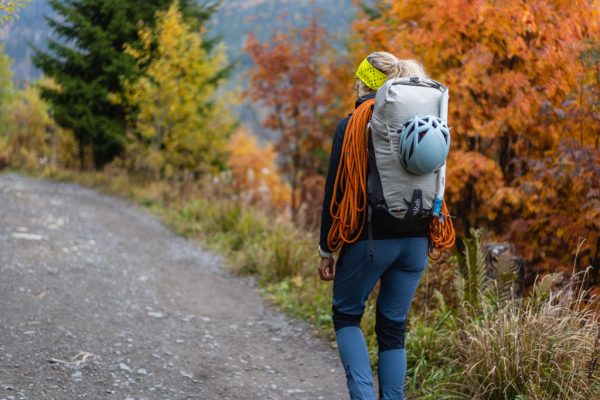 Modré, dámské, outdoorové kalhoty Rab Torque