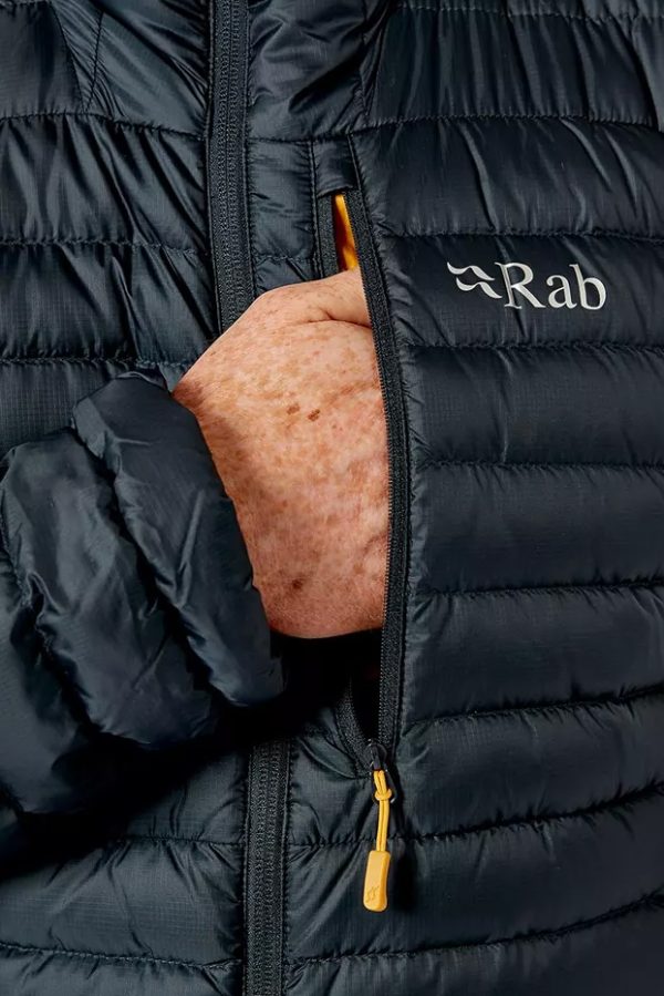 Rab_Microlight_Alpine_Jacket_Beluga_on_model_chest_pocket