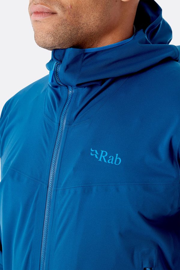 Rab_Kinetic_2_0_Jacket_NightfallBlue_on_model_03