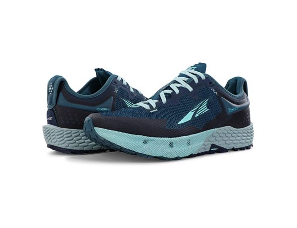 Pár dámských běžeckých, modrých bot Altra Timp 4