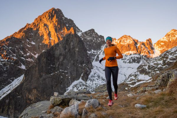 Oranžové dámské triko Rab Syncrino Base s dlouhým rukávem